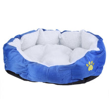 Load image into Gallery viewer, Soft Material Pet Bed