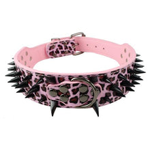Load image into Gallery viewer, Sharp Spiked Leather Leash